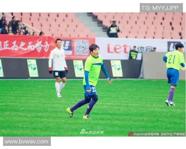 探讨当今足球明星中谁的幽默感最吸引人引发球迷热议 探讨当今足球明星中谁的幽默感最吸引人引发球迷热议