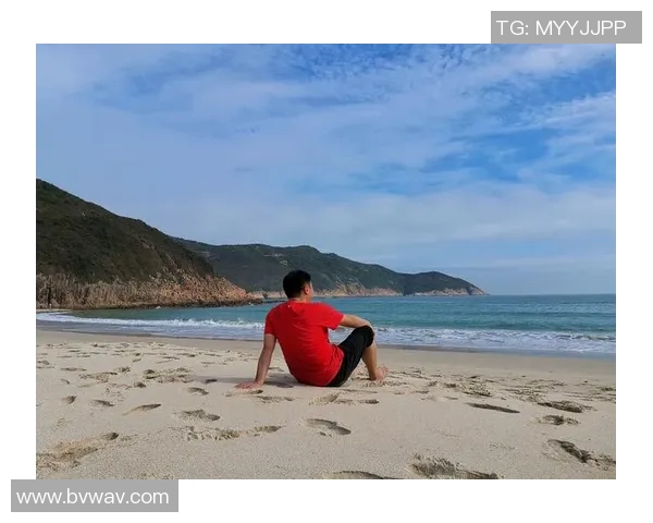 篮球明星化身老人挑战极限生活展现真实自我与年轻人的互动 篮球明星化身老人挑战极限生活展现真实自我与年轻人的互动